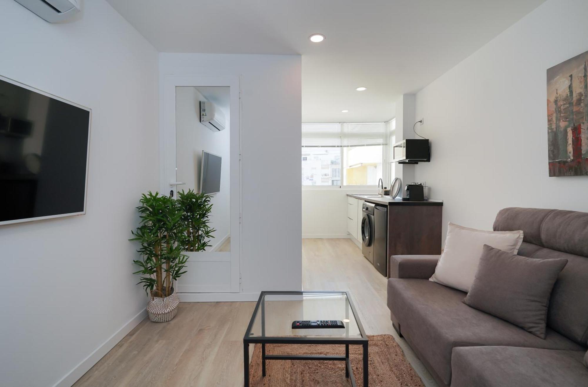 Nomad Malaga - Chic Apartament Center 托雷莫利诺斯 外观 照片
